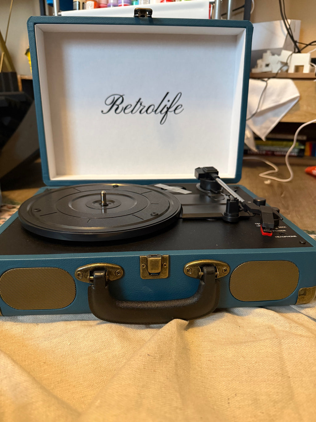Retrolife Blue Suitcase Turntable Record Player 33.3/45RPM Headphone Jack/ Bluetooth
