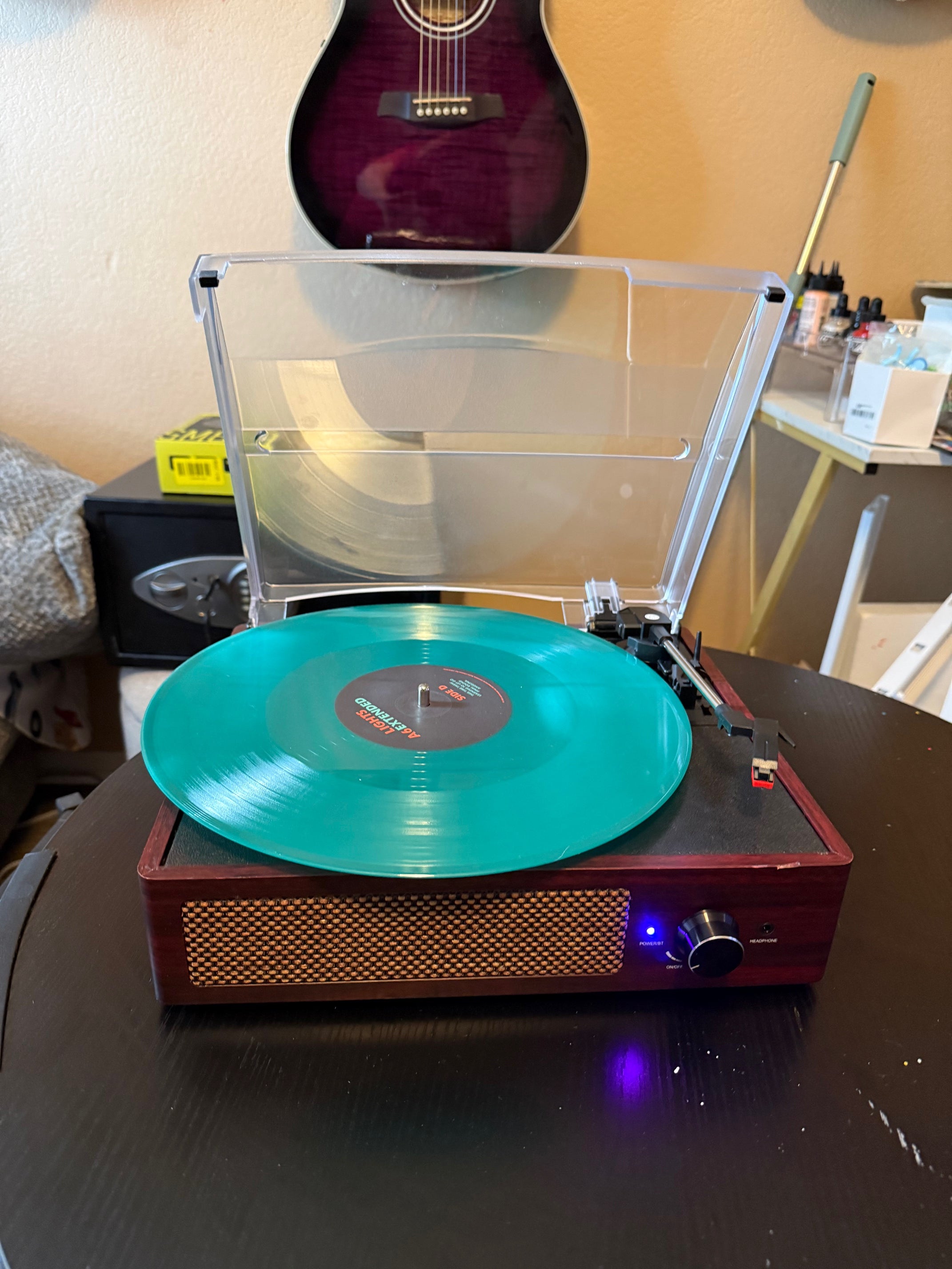 Vinyl Record Player Turntable with Built-in Bluetooth Receiver & 2 Stereo Speakers, 3 Speed 3 Size Portable Retro Record Player for Entertainment and Home Decoration